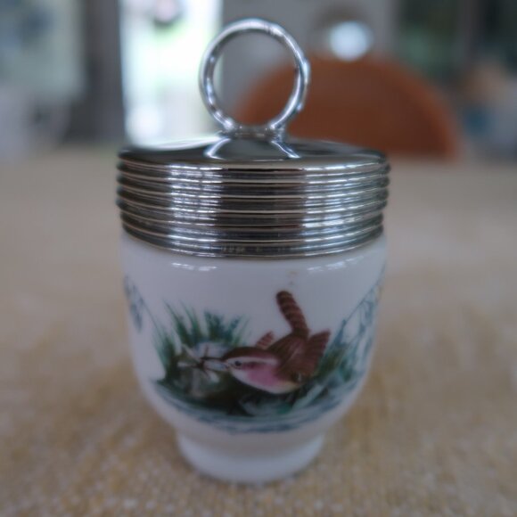 Vintage Royal Worcester Egg Coddler Bird Pattern Made in England - Picture 1 of 7